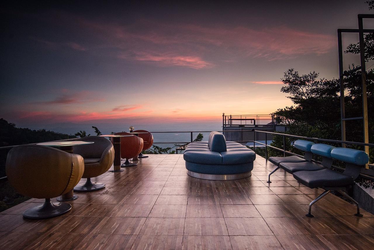 The Resort Angel Hill Ban Khanan Chit Bagian luar foto